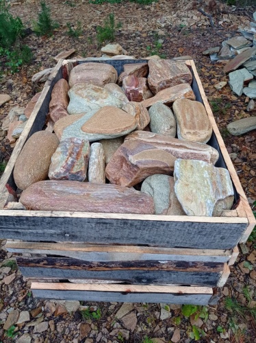 Златолит жёлтый, жёлто-зелёный глыбки и валуны для ланшафтного дизайна купить в Реже