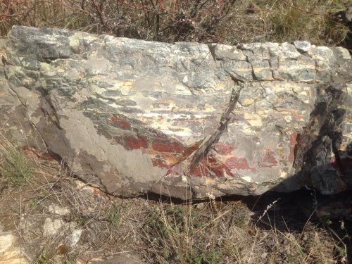 Гигантские зелёные валуны для ландшафтного дизайна весом более 5 тонн купить в Реже