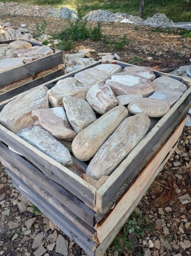 Златолит жёлтый, жёлто-зелёный глыбки и валуны для ланшафтного дизайна купить в Реже