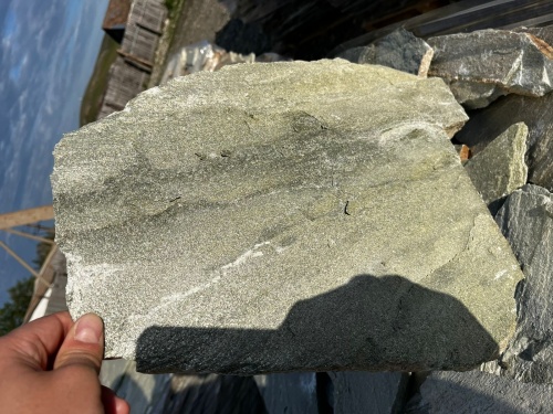 Плитняк златолит зелёный для цоколя, отмостки купить в Реже