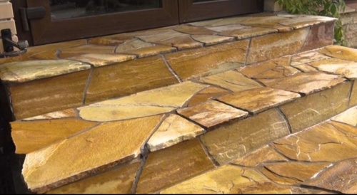 Плитняк златолит жёлтый золотистый для отмостки купить в Реже