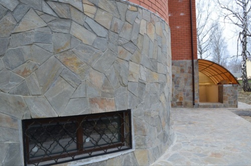 Плитняк златолит Уральский для цоколя, отмостки купить в Реже